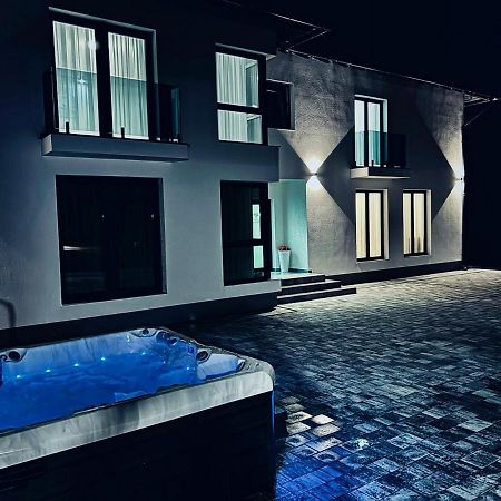 Vila Diamond Lux&Spa Sovata Exterior photo
