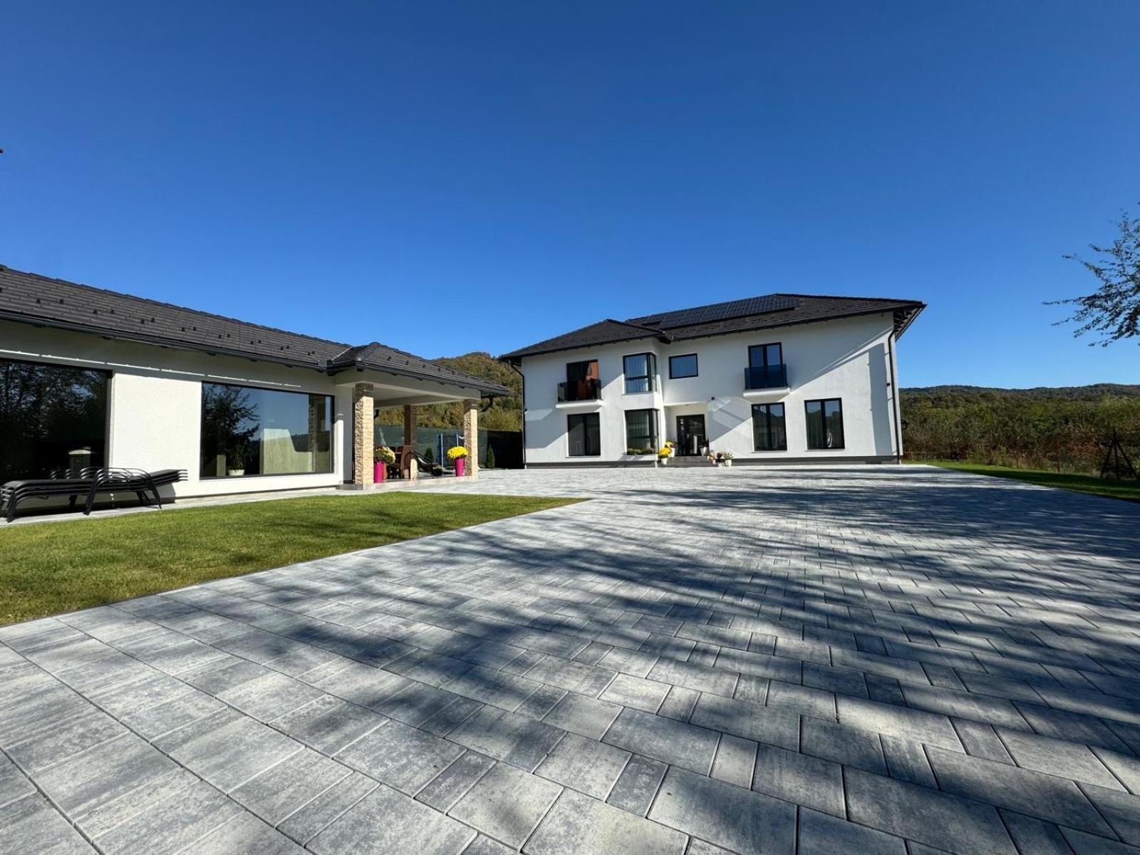 Vila Diamond Lux&Spa Sovata Exterior photo